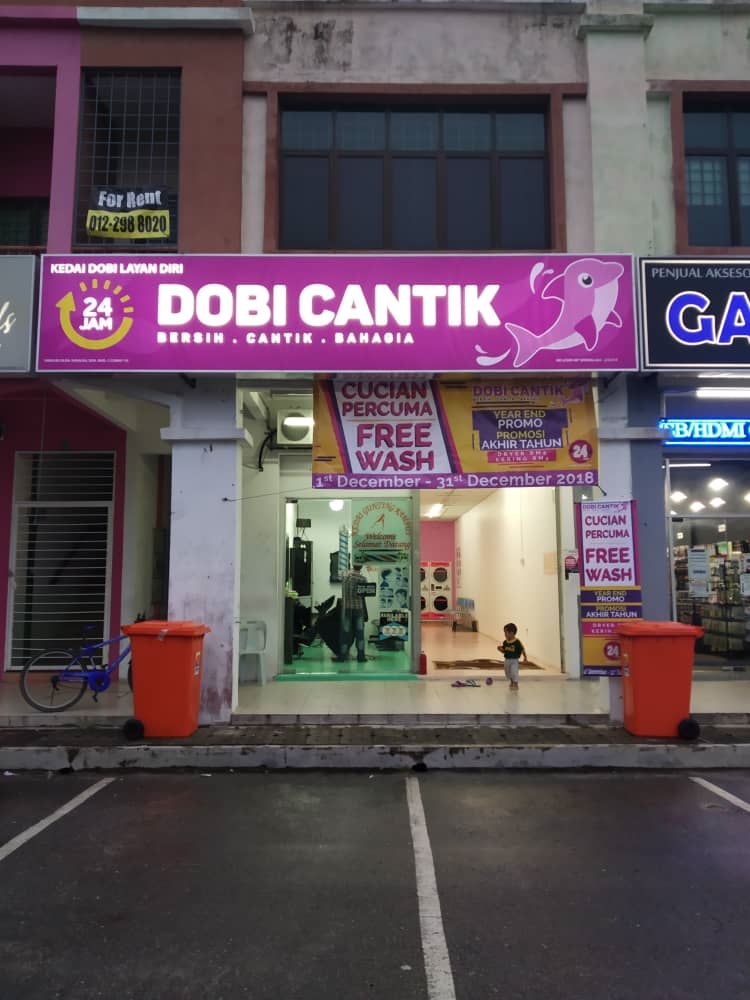 Signboard-Maker---Lightbox-at-Dengkil.jpg