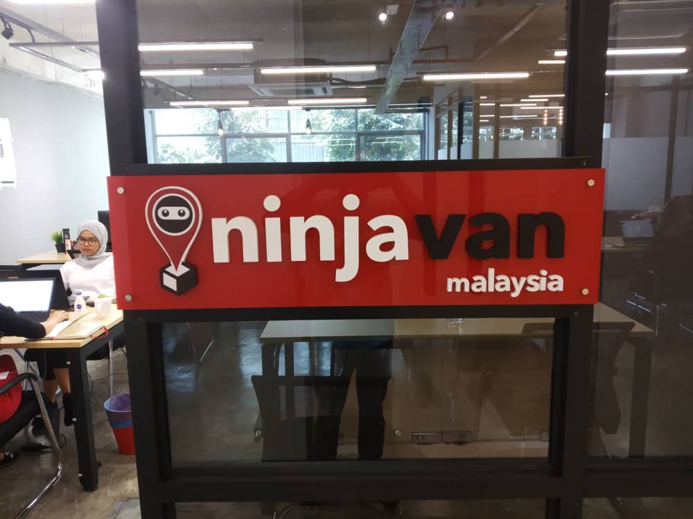 Signboard-Maker---Indoor-Signage-at-Shah-Alam.jpg